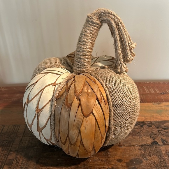 Other - Rustic Pumpkin